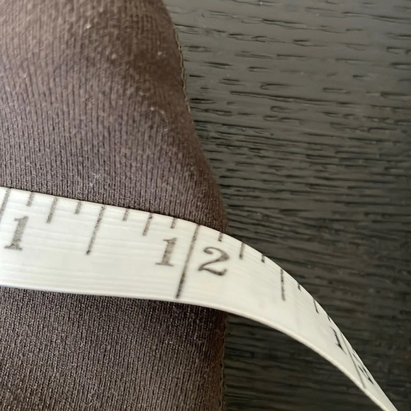 Brown Lululemon Capri Pant Size 4 - Picture 5 of 6